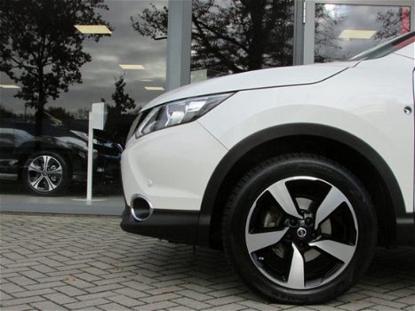 Nissan Qashqai - DIG-T 163 N-connecta * DESIGN PACK * TREKHAAK * 100% DEALER ONDERHOUDEN - 1