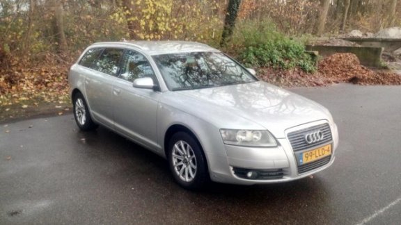 Audi A6 Avant - 2.7 TDI Pro Line - 1