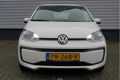 Volkswagen Up! - 1.0/60PK Move Up Executive · Airco · DAB - 1 - Thumbnail