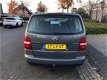 Volkswagen Touran - 1.6-16V FSI Trendl - 1 - Thumbnail