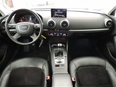 Audi A3 Sportback - 1.6 TDI ultra S Edition (s-line, navi, LED, leer)