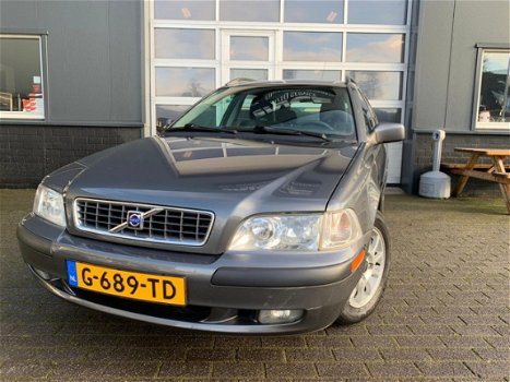 Volvo V40 - 1.9 D Polar APK | Airco | Elektr. ramen | Trekhaak | Etc - 1