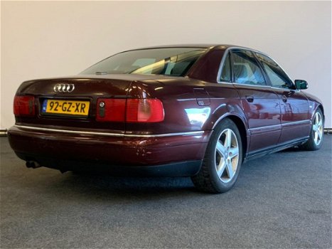 Audi A8 - 2.8 5V - 1