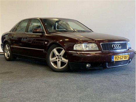 Audi A8 - 2.8 5V - 1