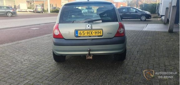 Renault Clio - CLIO; 1.6 16V S2005 - 1