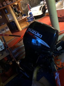 Suzuki DF 60 - 2