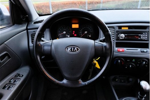 Kia Rio - 1.4 L 5-Deurs - 1