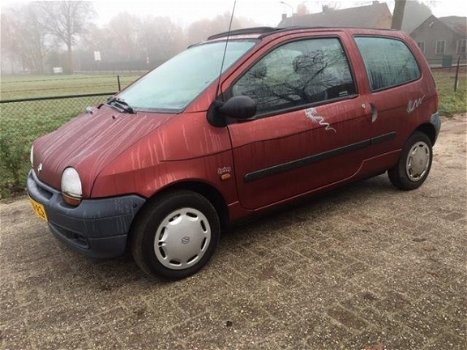 Renault Twingo - 1.2 Spring met groot panorama dak, stuurbekr. en APK - 1