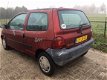 Renault Twingo - 1.2 Spring met groot panorama dak, stuurbekr. en APK - 1 - Thumbnail