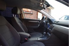 Volkswagen Passat Variant - 2.0 TDI Highline BlueMotion '13 Navi Clima