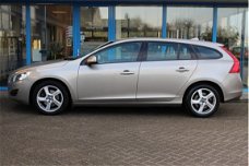 Volvo V60 - 1.6 T3 Navi - Adaptive Cruise - Blis - Dealer OH