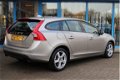 Volvo V60 - 1.6 T3 Navi - Adaptive Cruise - Blis - Dealer OH - 1 - Thumbnail