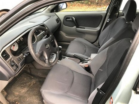 Nissan Primera Estate - 1.8 Sport *AIRCO* nieuwe apk - 1