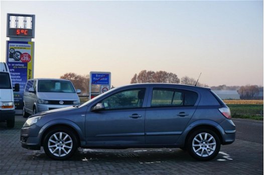 Opel Astra - 1.6 Enjoy - 1