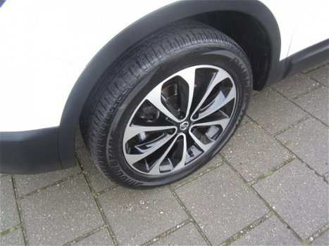 Nissan Qashqai - 1.6 Connect Edition LEDER, PANO, 18 inch - 1