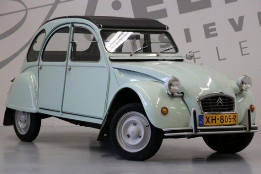 Citroën 2 CV - 2CV6 Special - 1