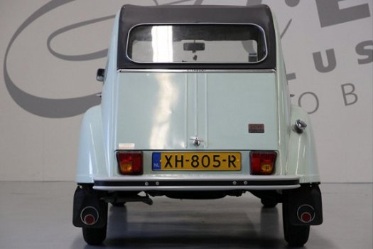 Citroën 2 CV - 2CV6 Special - 1