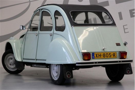 Citroën 2 CV - 2CV6 Special - 1