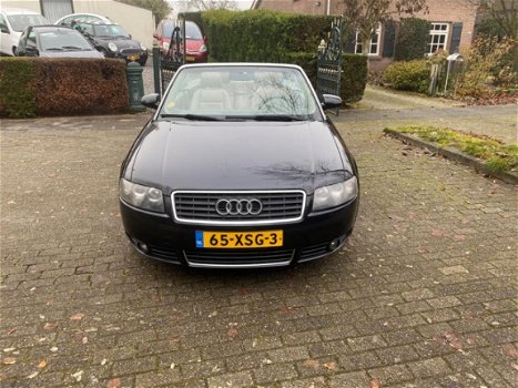 Audi A4 Cabriolet - 2.4 V6 Exclusive ALLE OPTIE, S KM 236000 MET NAP - 1