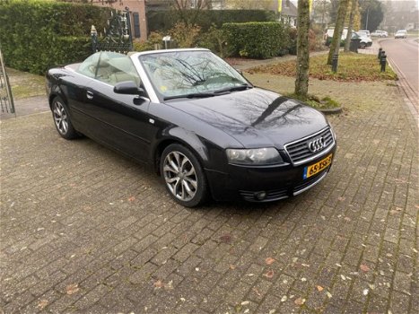 Audi A4 Cabriolet - 2.4 V6 Exclusive ALLE OPTIE, S KM 236000 MET NAP - 1