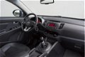 Kia Sportage - 1.7 CRDI X-ecutive Plus Pack / Viënna Leder/ Cruise Control/ Parkeersensoren/ Telefoo - 1 - Thumbnail