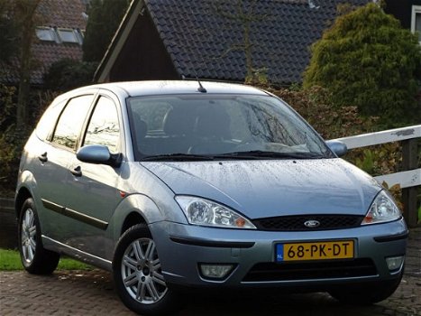 Ford Focus - 1.6-16V Futura | 5drs. | Airco | Leder | - 1