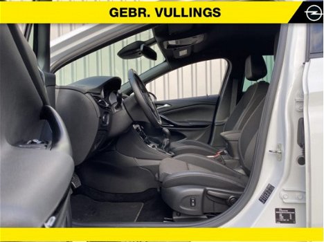 Opel Astra - 1.4T Innovation (AGR, Navigatie, OPC, Camera) - 1