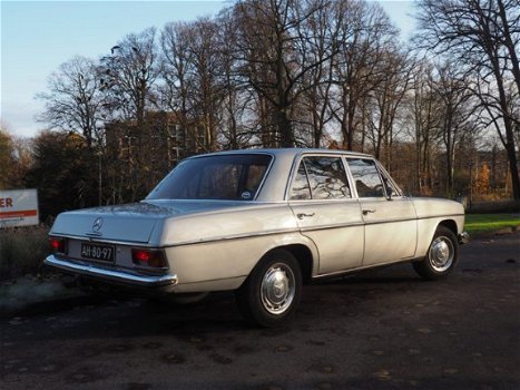 Mercedes-Benz 200-serie - 200 (W115) LPG, '69, SERIE 1 € 6.900, = - 1