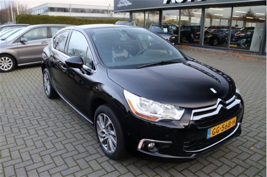 Citroën DS4 - 2.0 150 PK BlueHDi Business 50 procent deal 5.975, - ACTIE Afn Trekhaak / Half leer / - 1