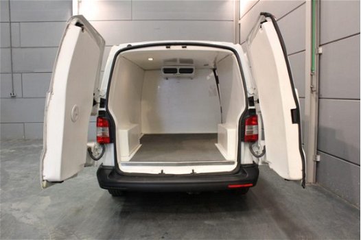 Volkswagen Transporter - 2.0 TDI 102 pk L2H1 Koelwagen met Airco - 1