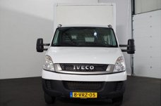 Iveco Daily - 40 C 13 375 > 130 PK | AUTOMAAT | MEUBELBAK MET LAADKLEP / BAKWAGEN MET LAADKLEP / 3 Z