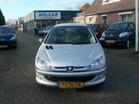 Peugeot 206 - 1.4 Air-line 3 nette goed rijdende auto - 1