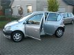 Toyota Yaris - 1.0-16V VVT-i YORIN zeer nette auto incl boekjes - 1 - Thumbnail