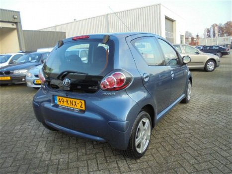 Toyota Aygo - 1.0-12V Comfort Elek. Pakket. Airco. 5-Deurs. 15'' LM - 1