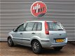 Ford Fusion - 1.4-16V Luxury automaat | Eriton onderhouden | Airco | Bluetooth handsfree | Radio/CD - 1 - Thumbnail