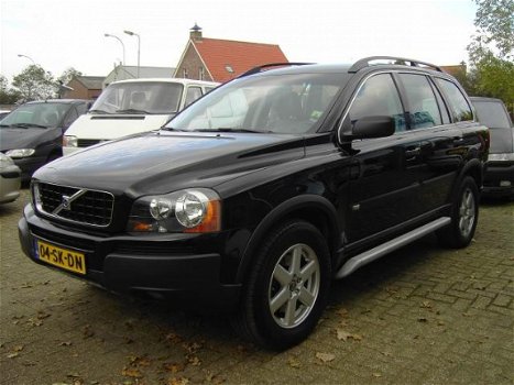 Volvo XC90 - 2.4 D5 Kinetic - 1