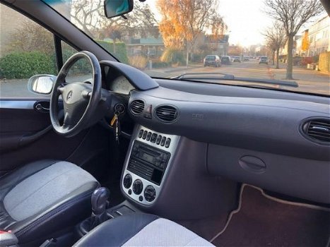 Mercedes-Benz A-klasse - 210 Evolution Avantgarde AMG 2002 Airco Handbak Stoelverwarming - 1