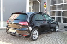 Volkswagen Golf - 1.6 TDI 110PK BLUEMOTION EDITION