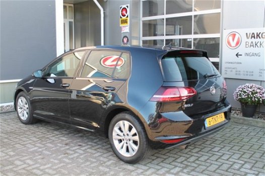 Volkswagen Golf - 1.6 TDI 110PK BLUEMOTION EDITION - 1