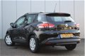 Renault Clio Estate - 1.5 dCi ECO Expression Cruis Navi Airco Elek Ramen Dakrails Led Dagrij - 1 - Thumbnail