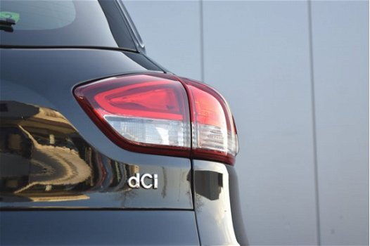 Renault Clio Estate - 1.5 dCi ECO Expression Cruis Navi Airco Elek Ramen Dakrails Led Dagrij - 1