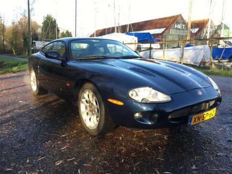 Jaguar XKR - 4.0 V8 Coupé Supersnelle youngtimer, heerlijk - 1