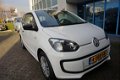 Volkswagen Up! - 1.0 take up BlueMotion airco - 1 - Thumbnail