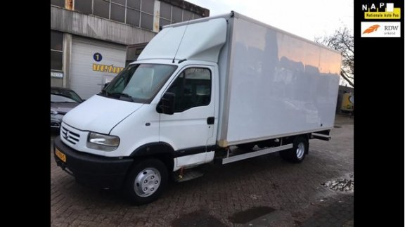 Renault Mascott - 150.35 463 * 107KW=146PK * 5M Lang * 2.20M Breed * 2.20M Hoog - 1