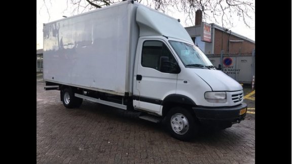 Renault Mascott - 150.35 463 * 107KW=146PK * 5M Lang * 2.20M Breed * 2.20M Hoog - 1