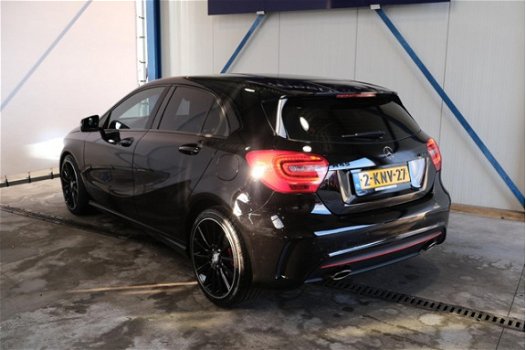 Mercedes-Benz A-klasse - 180 CDI Edition Navigatie AMG STYLE - N.A.P. Airco, Cruise, PDC, Xenon - 1