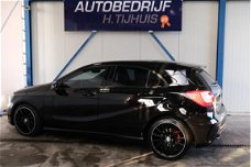 Mercedes-Benz A-klasse - 180 CDI Edition Navigatie AMG STYLE - N.A.P. Airco, Cruise, PDC, Xenon