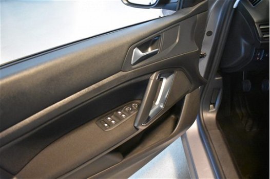 Peugeot 308 - 1.2 VTi Active BOORDCOMPUTER | PARKEERSENSOREN VOOR EN ACHTER | CRUISE CONTROL | CLIMA - 1