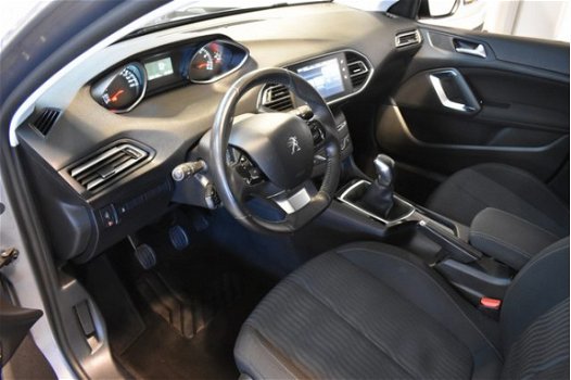 Peugeot 308 - 1.2 VTi Active BOORDCOMPUTER | PARKEERSENSOREN VOOR EN ACHTER | CRUISE CONTROL | CLIMA - 1