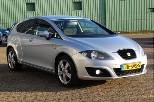 Seat Leon - 1.4 TSI Sport (126pk) Clima/ Cruise/ Elek. pakket/ Isofix/ 6-Bak/ Multi. Stuur/ AUX & US - 1